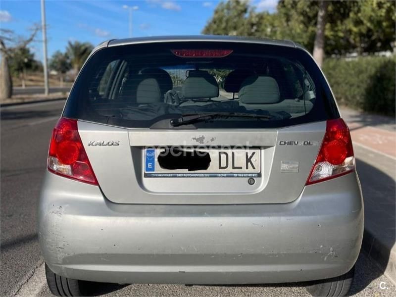 Gris / plata Usado 2005 Chevrolet Kalos SE Berlina | 1590 € (Buen precio) - Imagen 1/4