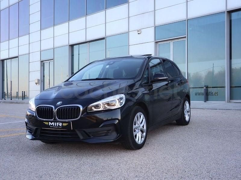 Usado BMW 225 Active Tourer iPerformance 220 CV (161 kW) 2021 Negro Monovolumen
