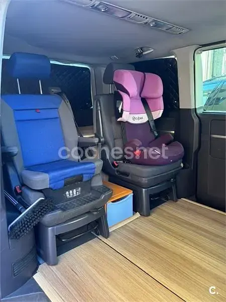 Usado VW Multivan Comfortline 130 CV (95 kW) 2004 Negro Monovolumen