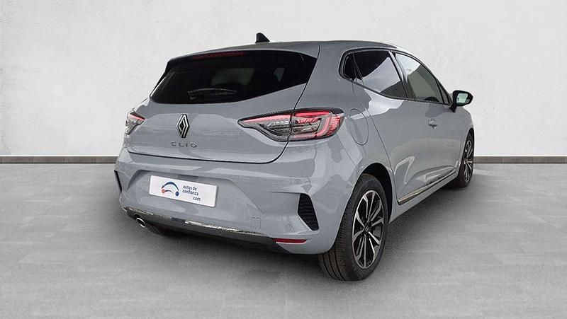 Usado Renault Clio V Techno 101 CV (74 kW) 2025 Utilitario