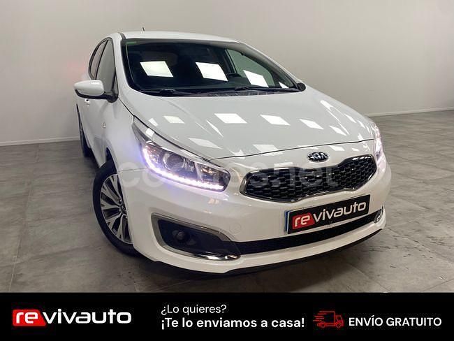 Usado Kia Ceed 100 CV (73 kW) 2018 Blanco Utilitario