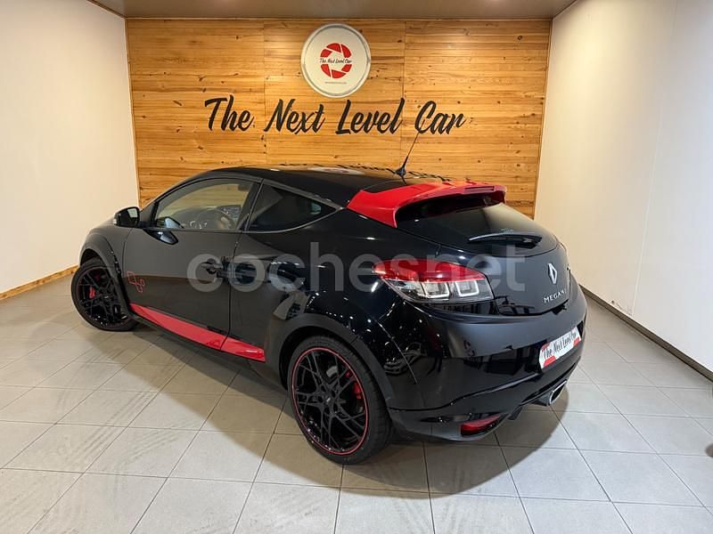 Usado Renault Mégane Coupé R.S. 275 CV (202 kW) 2015 Negro Coupe