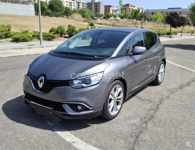 Usado Renault Scénic IV Edition One 130 CV (95 kW) 2017 Gris / plata Monovolumen