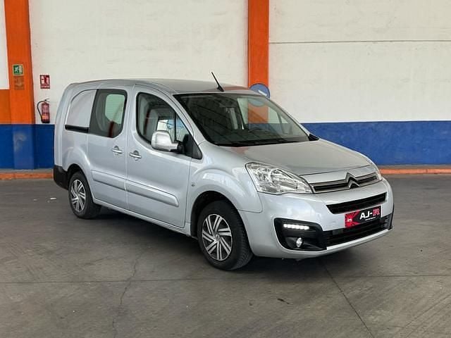 Usado Citroën Berlingo 100 CV (73 kW) 2017 Gris Monovolumen