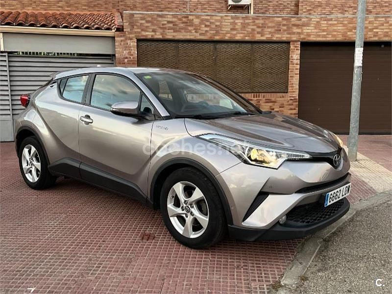 Gris / plata Usado 2020 Toyota C-HR Active SUV | 21.300 € (Precio justo) - Imagen 1/4