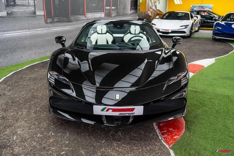 Nuevo Ferrari SF90 999 CV (734 kW) 2025 Negro Descapotable