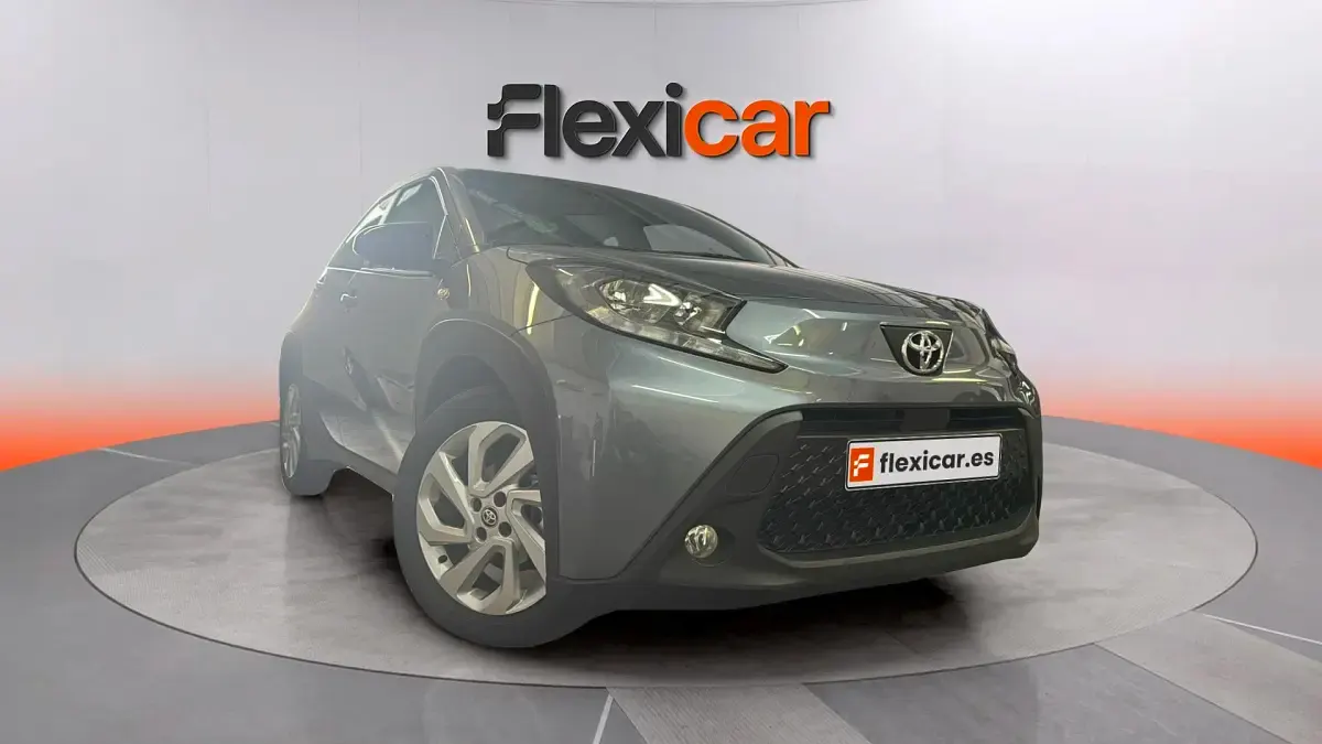 Usado Toyota Aygo X 72 CV (52 kW) 2025 SUV