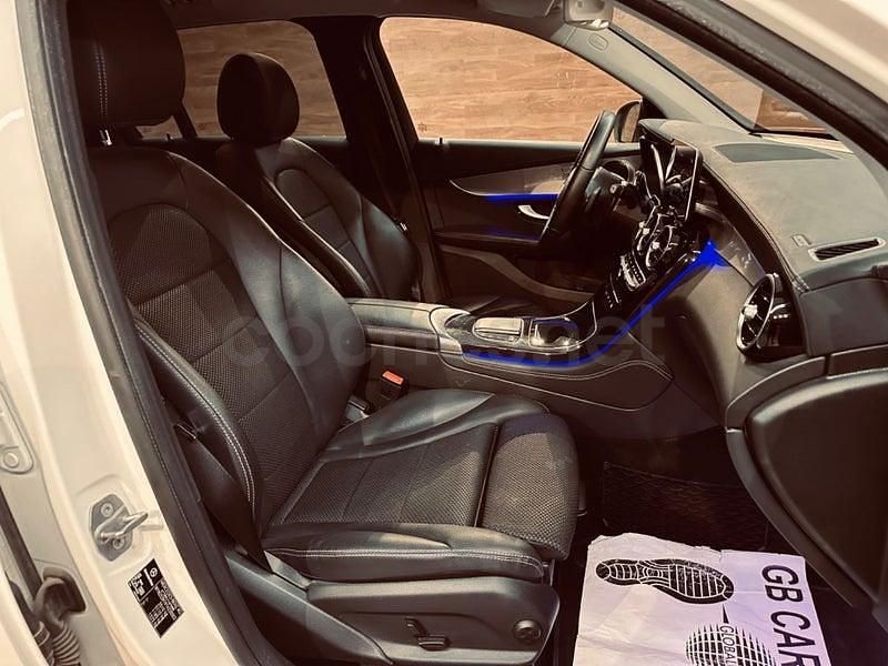 Usado Mercedes GLC300 245 CV (180 kW) 2020 Blanco SUV