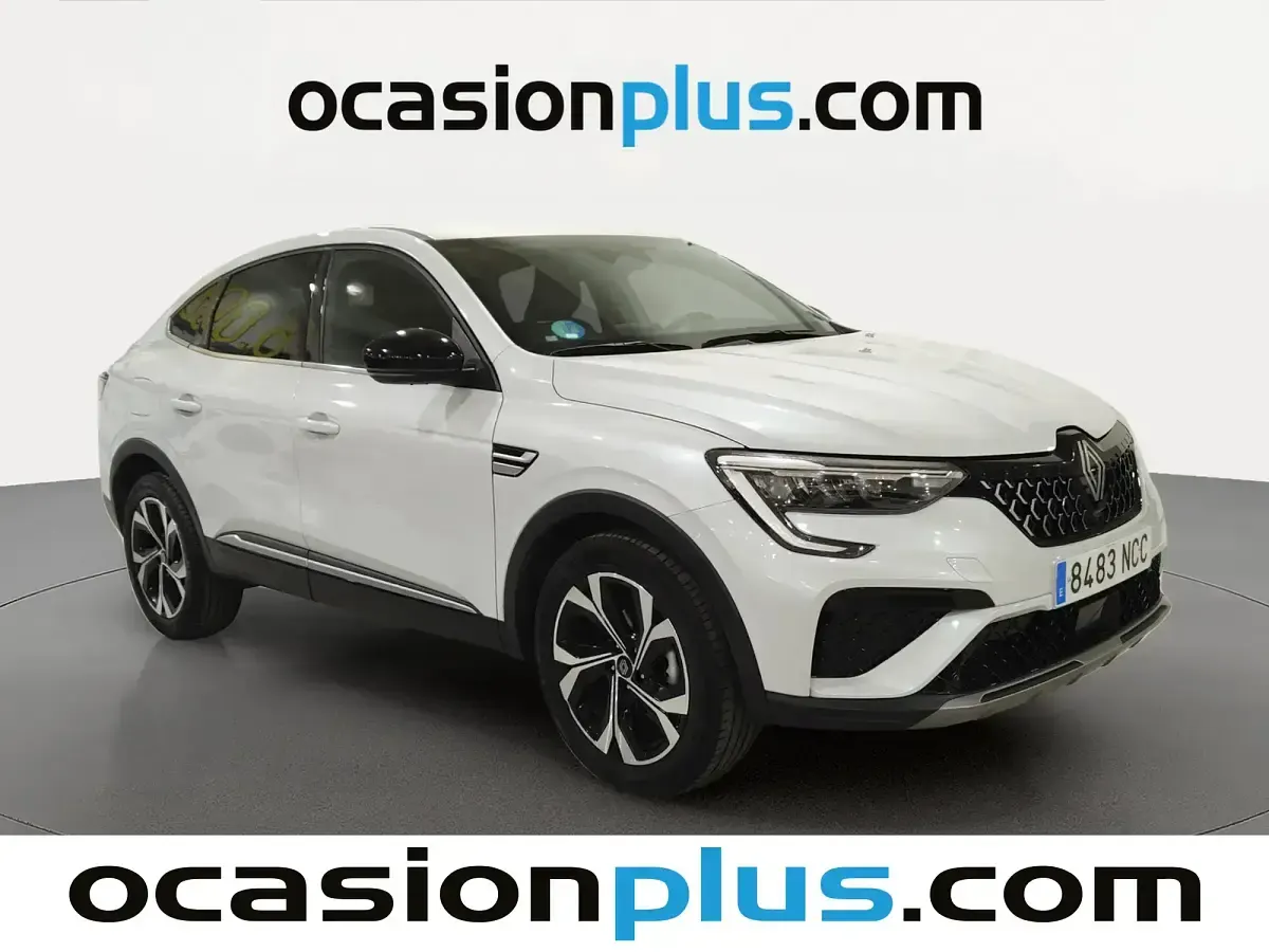 Usado Renault Arkana Techno 140 CV (102 kW) 2025 Blanco SUV