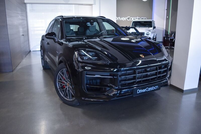Negro Nuevo 2025 Porsche Cayenne S E-Hybrid SUV | 154.900 € - Imagen 1/4