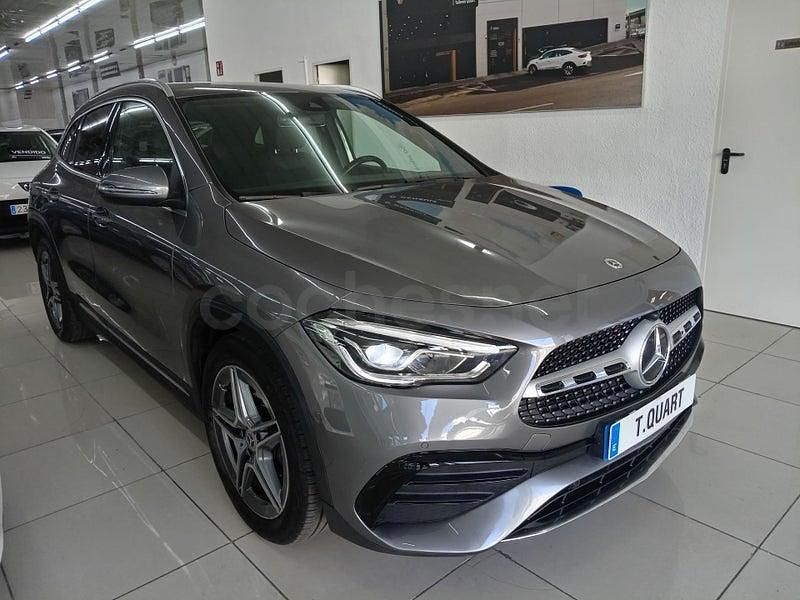 Usado Mercedes GLA180 136 CV (100 kW) 2021 Gris / plata SUV