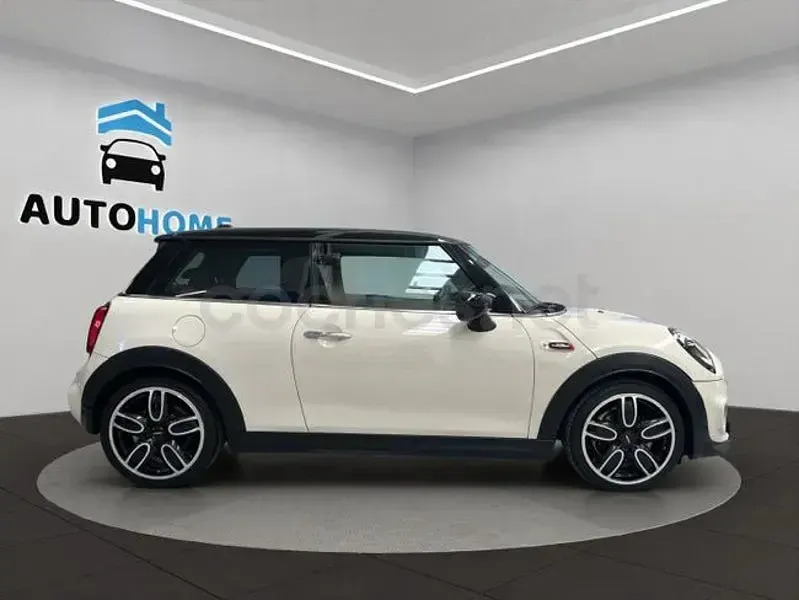 Usado Mini ONE 102 CV (75 kW) 2021 Blanco Utilitario