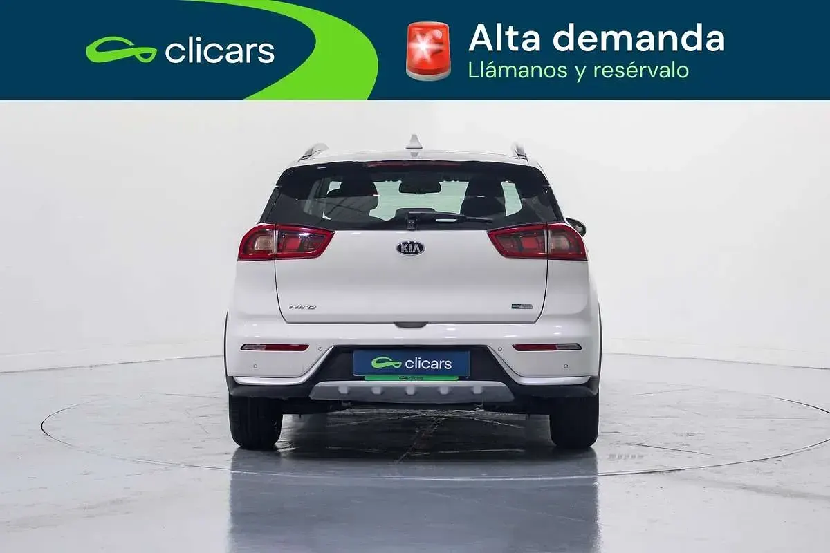 Käytetty Kia Niro 105 HP (77 kW) 2019 Valkoinen Katumaasturi