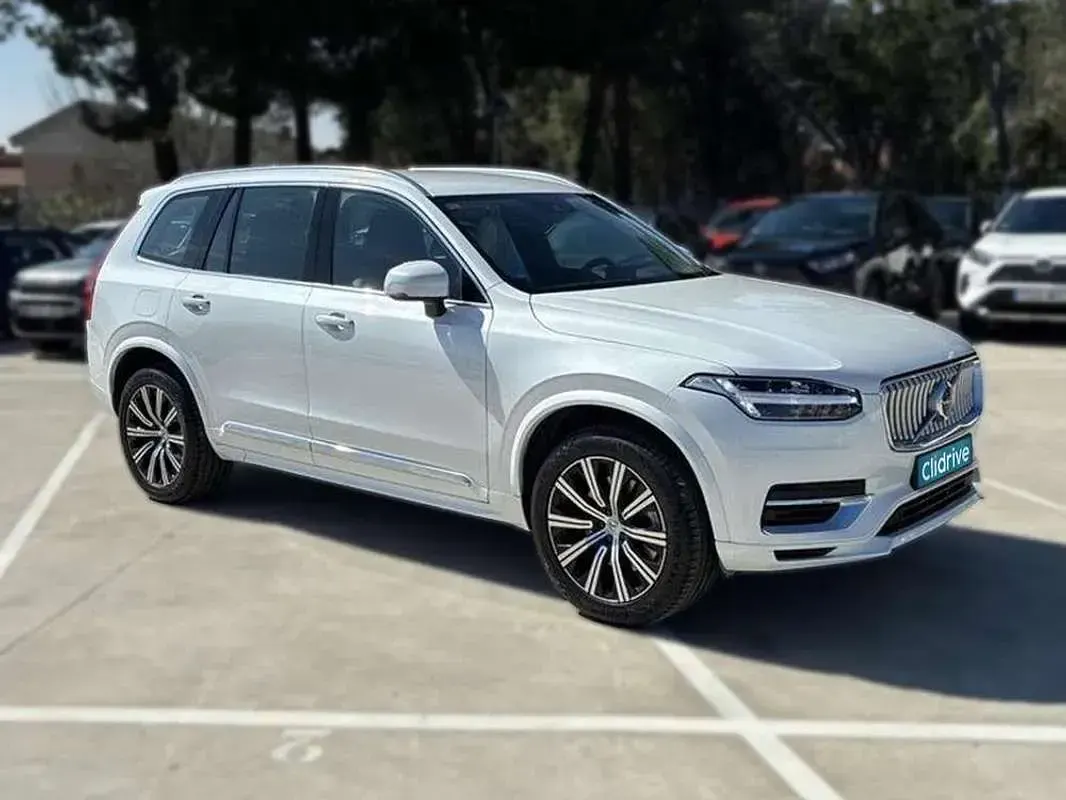 Używany Volvo XC90 Inscription 390 KM (286 kW) 2021 Biały SUV