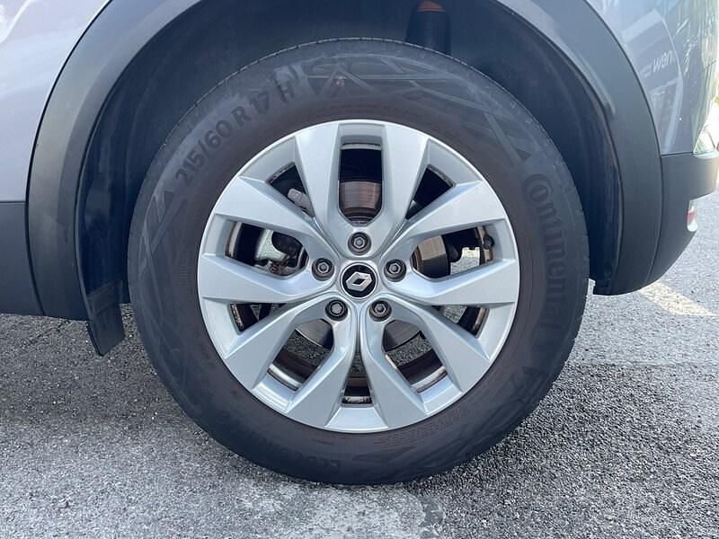 Usado Renault Captur Zen 160 CV (117 kW) 2022 Gris SUV