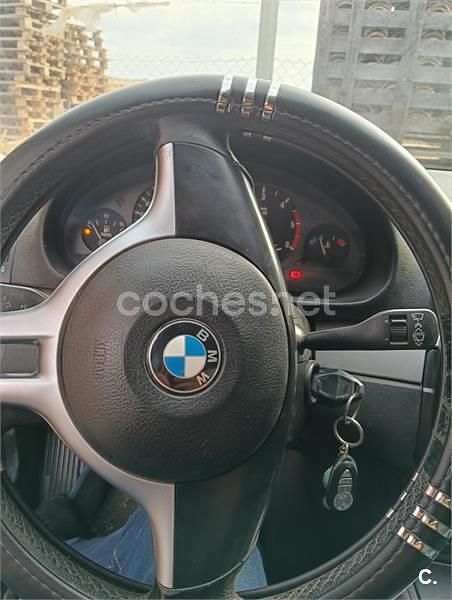 Beige Usado 2001 BMW 320 Berlina | 3200 € (Precio justo) - Imagen 1/4