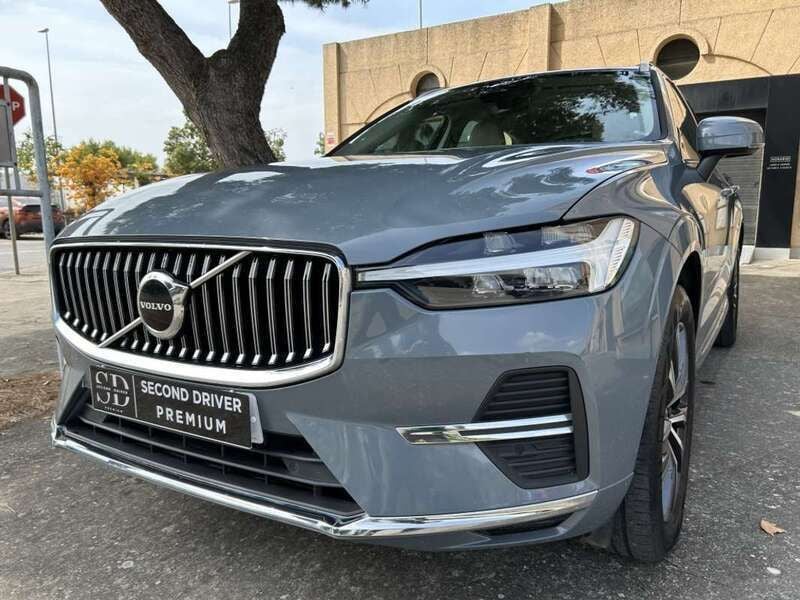 Gris Usado 2022 Volvo XC60 Inscription SUV | 37.500 € (Caro) - Imagen 1/4