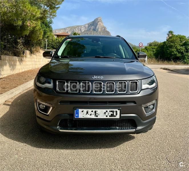 Gris / plata Usado 2017 Jeep Compass Limited SUV | 18.500 € (Precio justo) - Imagen 1/4