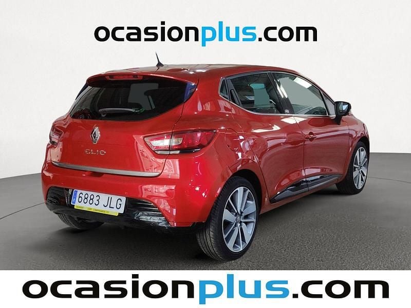 Usado Renault Clio IV 90 CV (66 kW) 2016 Rojo Utilitario