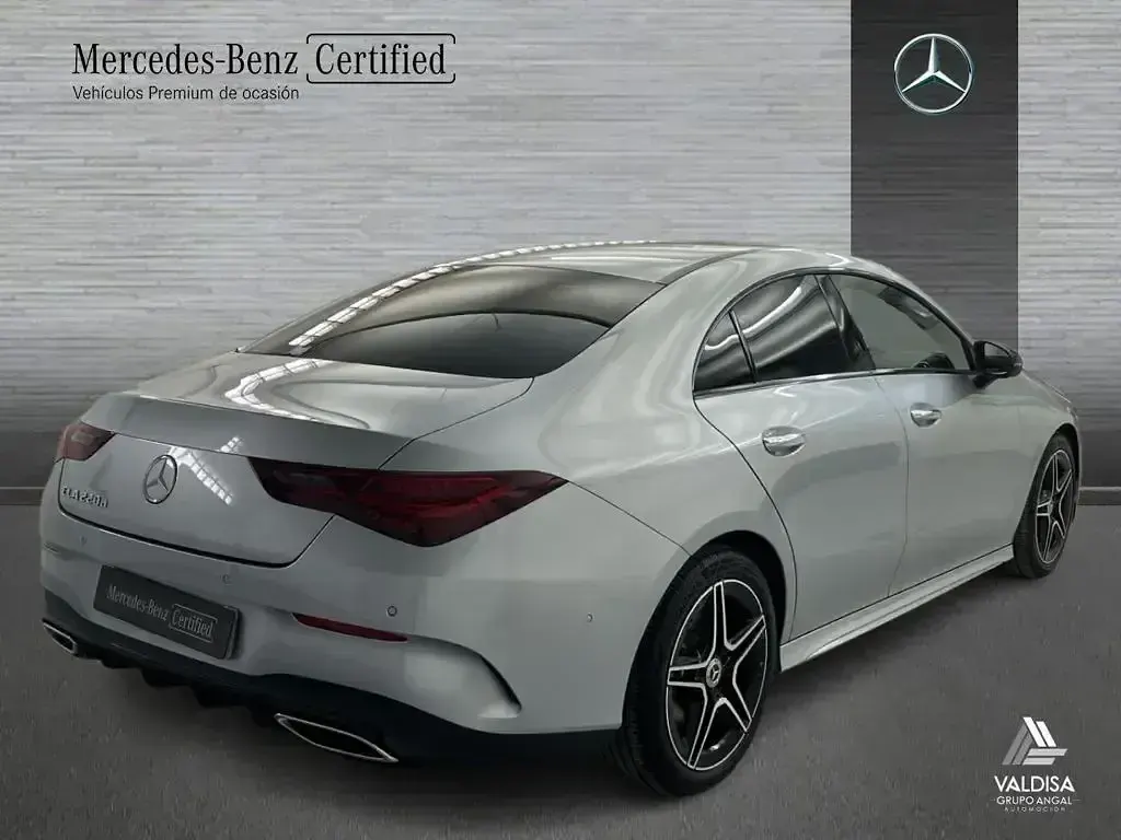 Occasion Mercedes CLA220 AMG line 190 PK (139 kW) 2025 Grijs Sedan