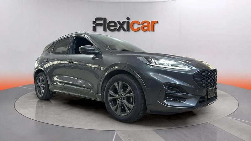 Usado Ford Kuga ST-Line 120 CV (88 kW) 2024 Azul SUV