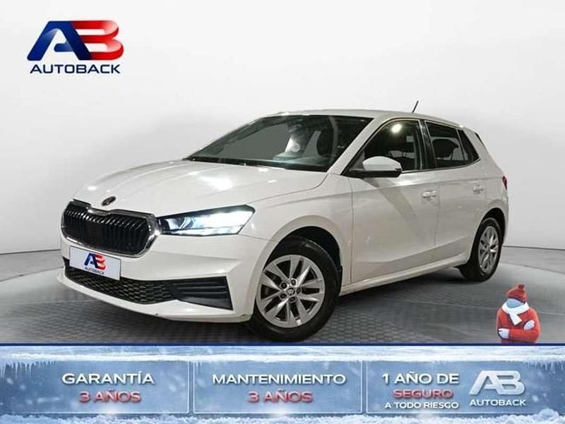 Blanco Usado 2023 Skoda Fabia Ambition Utilitario | 11.308 € (Buen precio) - Imagen 1/2