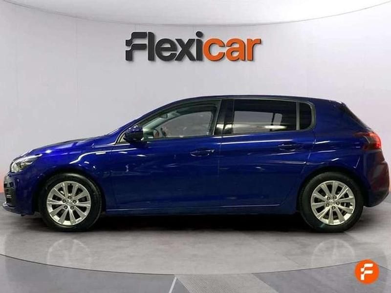 Usado Peugeot 308 Active 110 CV (80 kW) 2020 Azul Utilitario