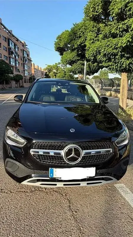 Usado Mercedes GLA250 218 CV (160 kW) 2023 Negro SUV