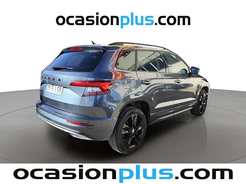 Usado Skoda Karoq SportLine 150 CV (110 kW) 2021 Gris SUV