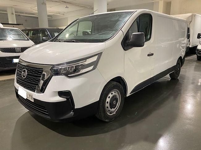 Usado Nissan Primastar 110 CV (80 kW) 2022 Blanco Monovolumen