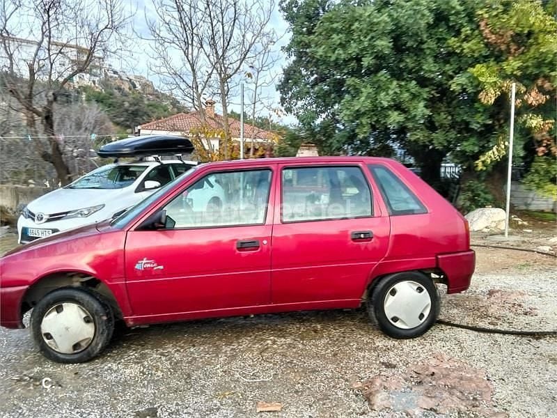 Usado Citroën AX Tonic 50 CV (36 kW) 1995 Rojo Utilitario