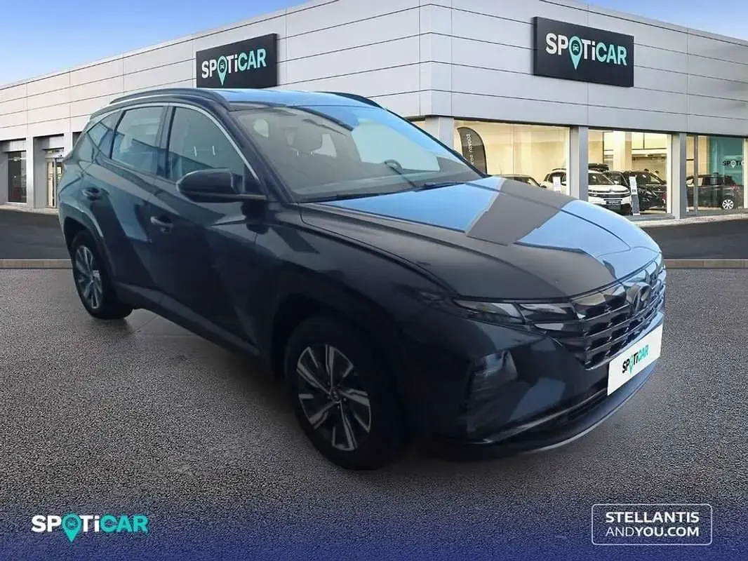 Begagnad Hyundai Tucson 151 HK (111 kW) 2023 Grå SUV
