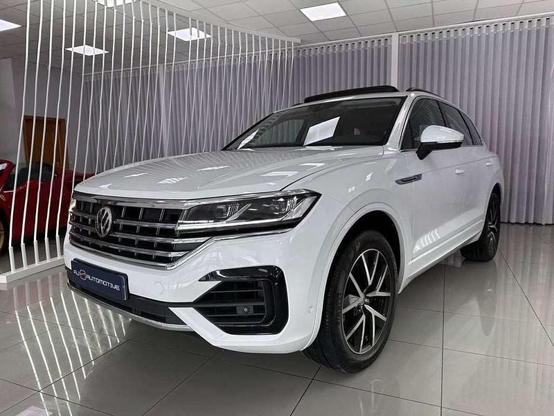Usado VW Touareg R-line 286 CV (210 kW) 2023 Blanco SUV