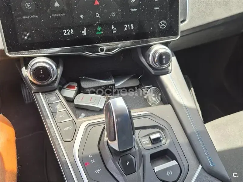 Usado Lynk & Co 01 261 CV (191 kW) 2023 Negro SUV
