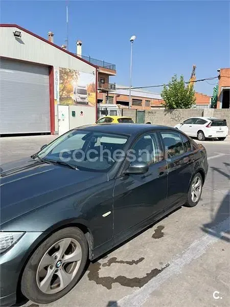 Usado BMW 320 Efficient Dynamics 163 CV (119 kW) 2011 Verde Berlina