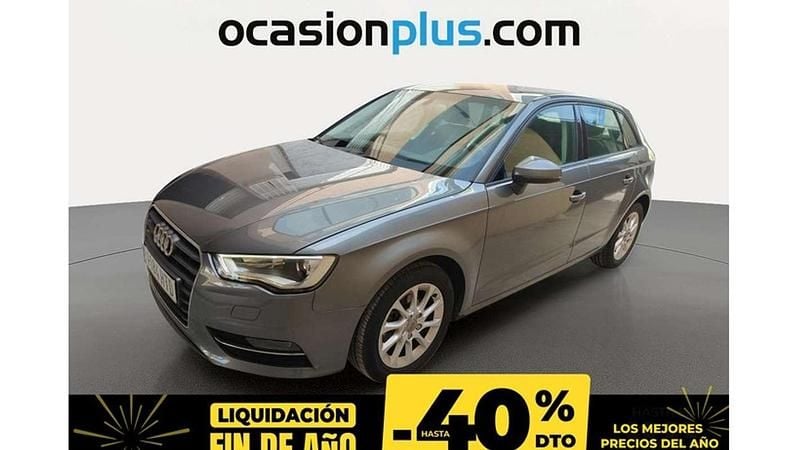 Gris Usado 2013 Audi A3 Sportback Attraction Utilitario | 13.290 € (Precio justo) - Imagen 1/4
