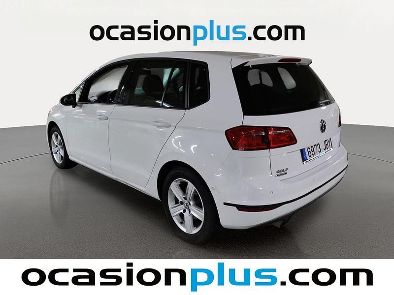 Usado VW Golf Sportsvan Advance 125 CV (91 kW) 2015 Blanco Monovolumen