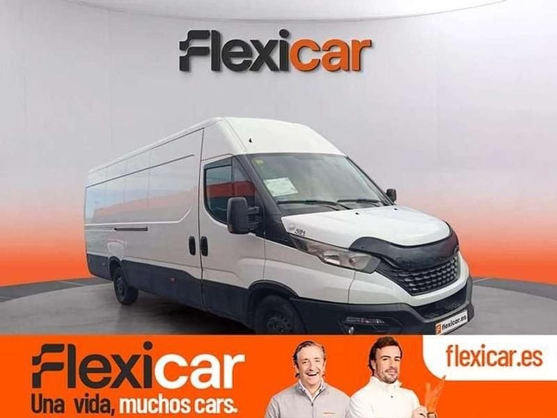 Blanco Usado 2021 Iveco Daily SUV | 23.090 € (Precio justo) - Imagen 1/4