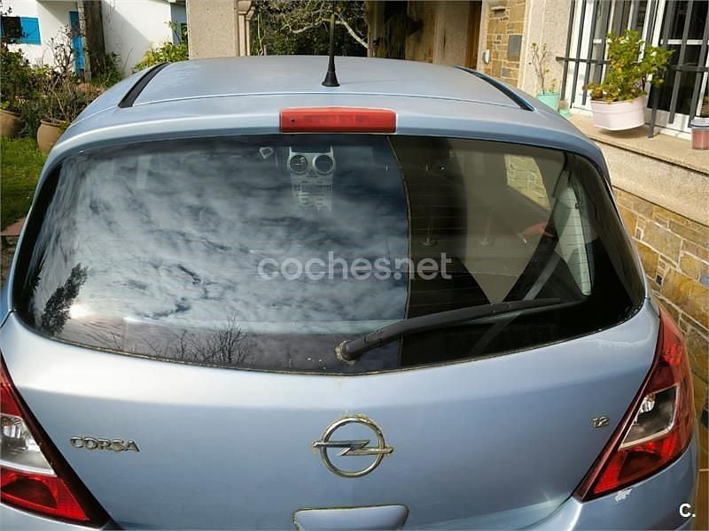 Azul Usado 2007 Opel Corsa Enjoy Berlina | 3000 € (Precio justo) - Imagen 1/4
