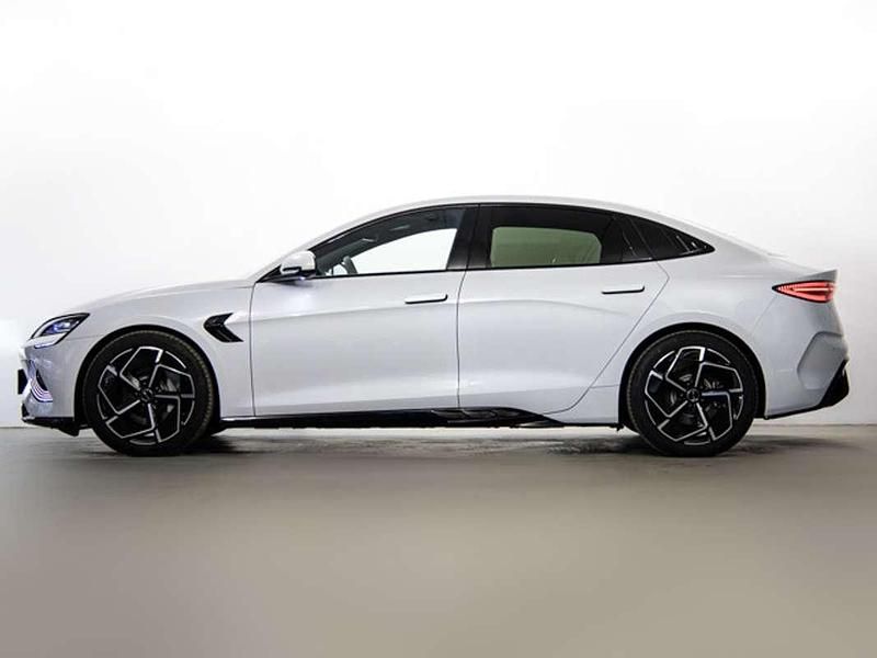 Nuevo BYD Seal Design 230 kW (313 CV) 2025 Blanco Berlina