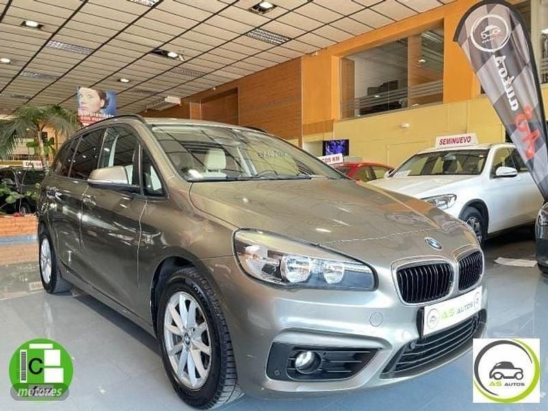 Marrón Usado 2015 BMW 218 Gran Tourer Sport Line Monovolumen | 15.890 € - Imagen 1/4
