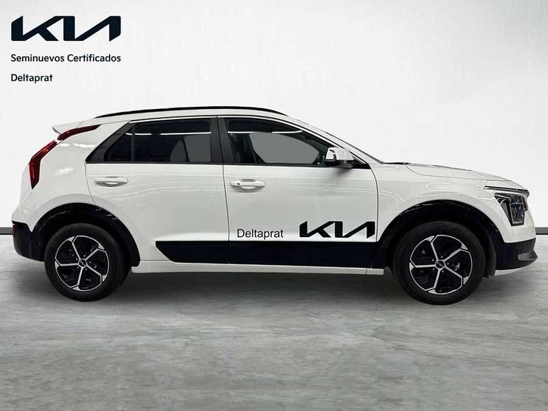 Usado Kia Niro 141 CV (103 kW) 2025 Blanco SUV