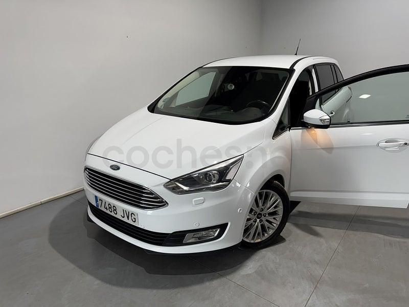 Usado Ford Grand C-Max Titanium 125 CV (91 kW) 2016 Blanco Monovolumen