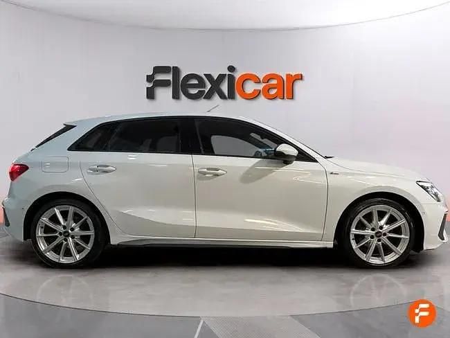 Usado Audi A3 116 CV (85 kW) 2023 Blanco Berlina
