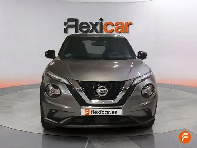 Usado Nissan Juke N-Connecta 114 CV (83 kW) 2022 Gris SUV