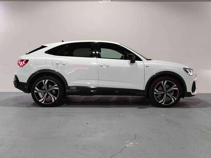 Usado Audi Q3 Sportback Premium 150 CV (110 kW) 2024 Blanco SUV