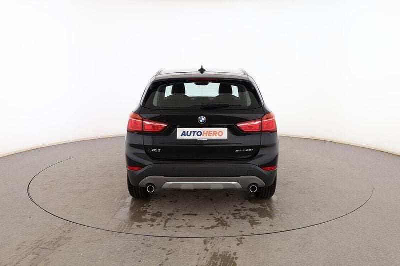 Usado BMW X1 xLine 192 HP (141 kW) 2019 Preto SUV