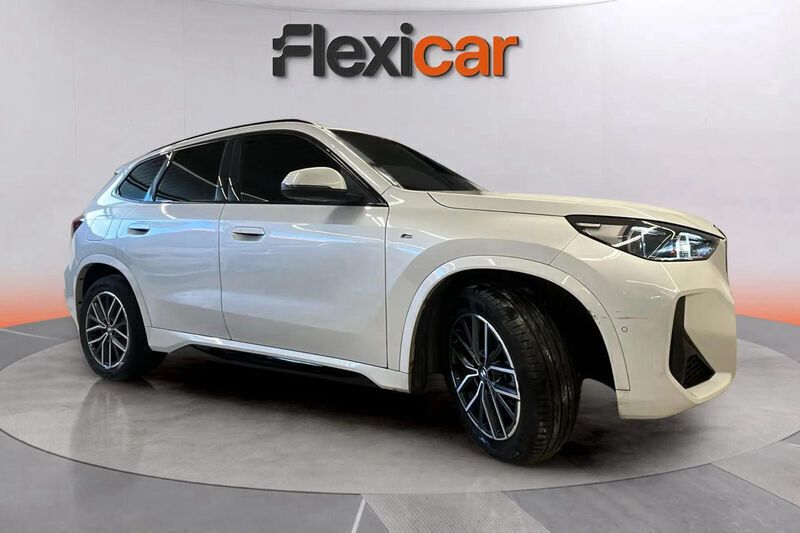 Blanco Usado 2024 BMW X1 xLine SUV | 37.990 € (Super precio) - Imagen 1/4