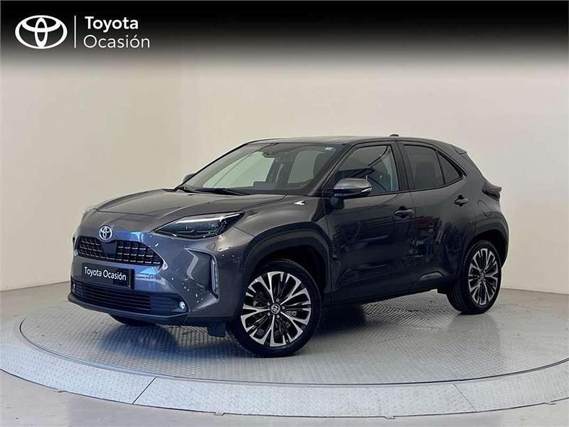 Gris / plata Usado 2022 Toyota Yaris Cross Style SUV | 24.400 € (Precio justo) - Imagen 1/4