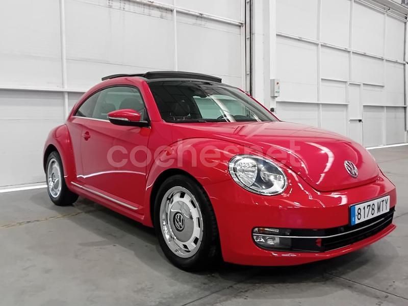 Usado VW Beetle Design 140 CV (102 kW) 2012 Rojo Utilitario